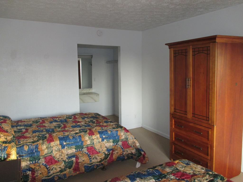 Budgetel Inn And Suites Atlanta Room photo